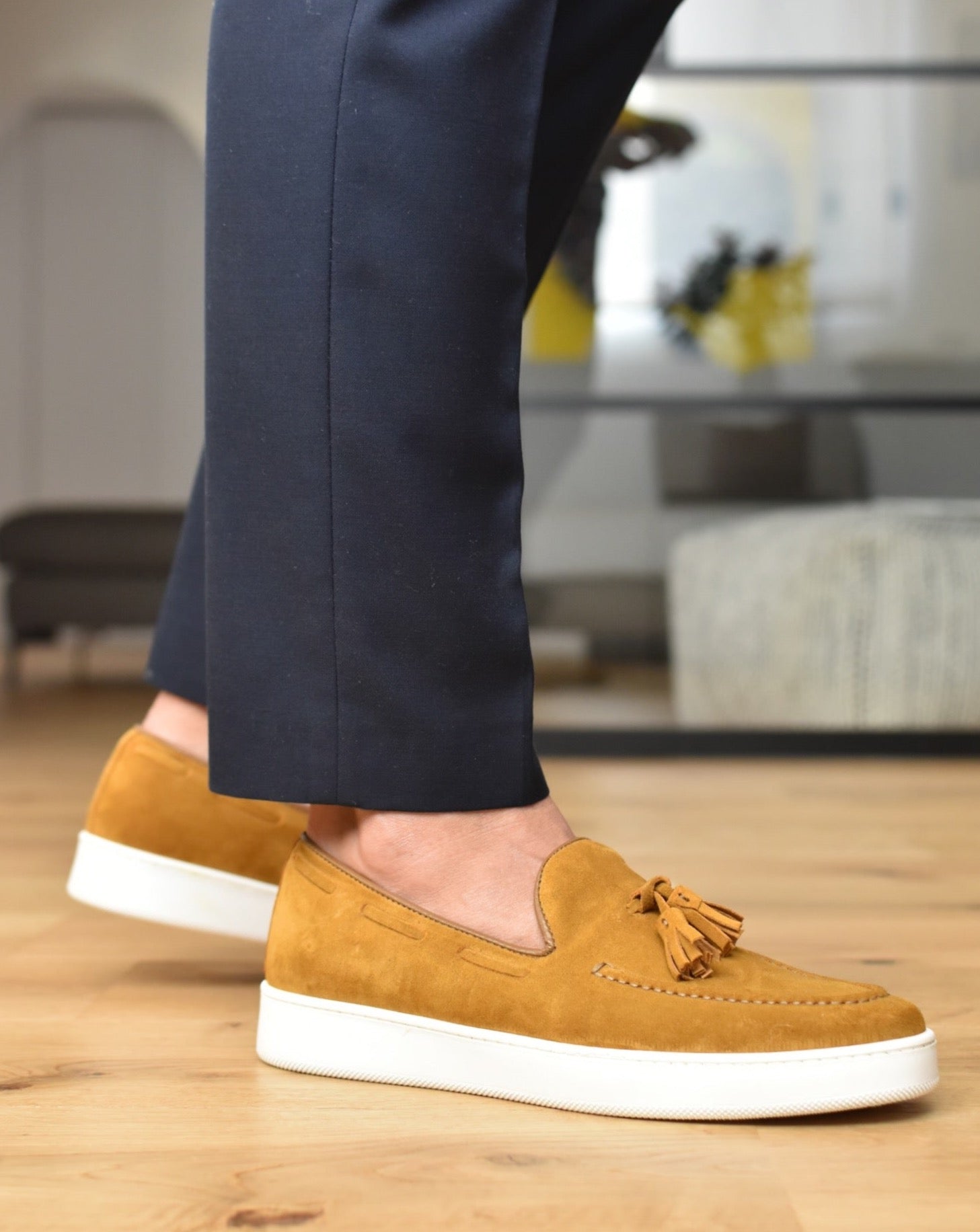 PORTO ROTONDO - Roest Suède