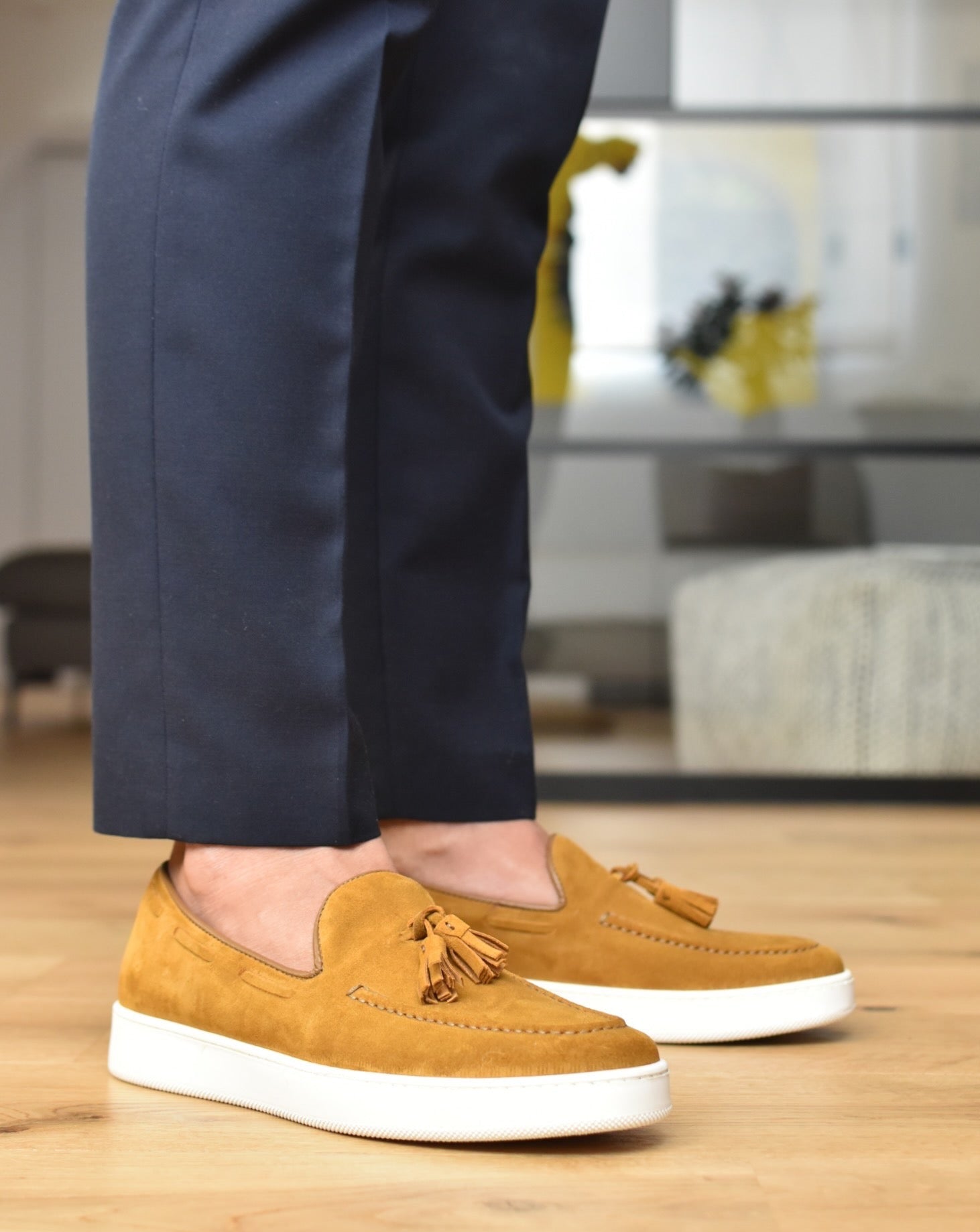 PORTO ROTONDO - Roest Suède