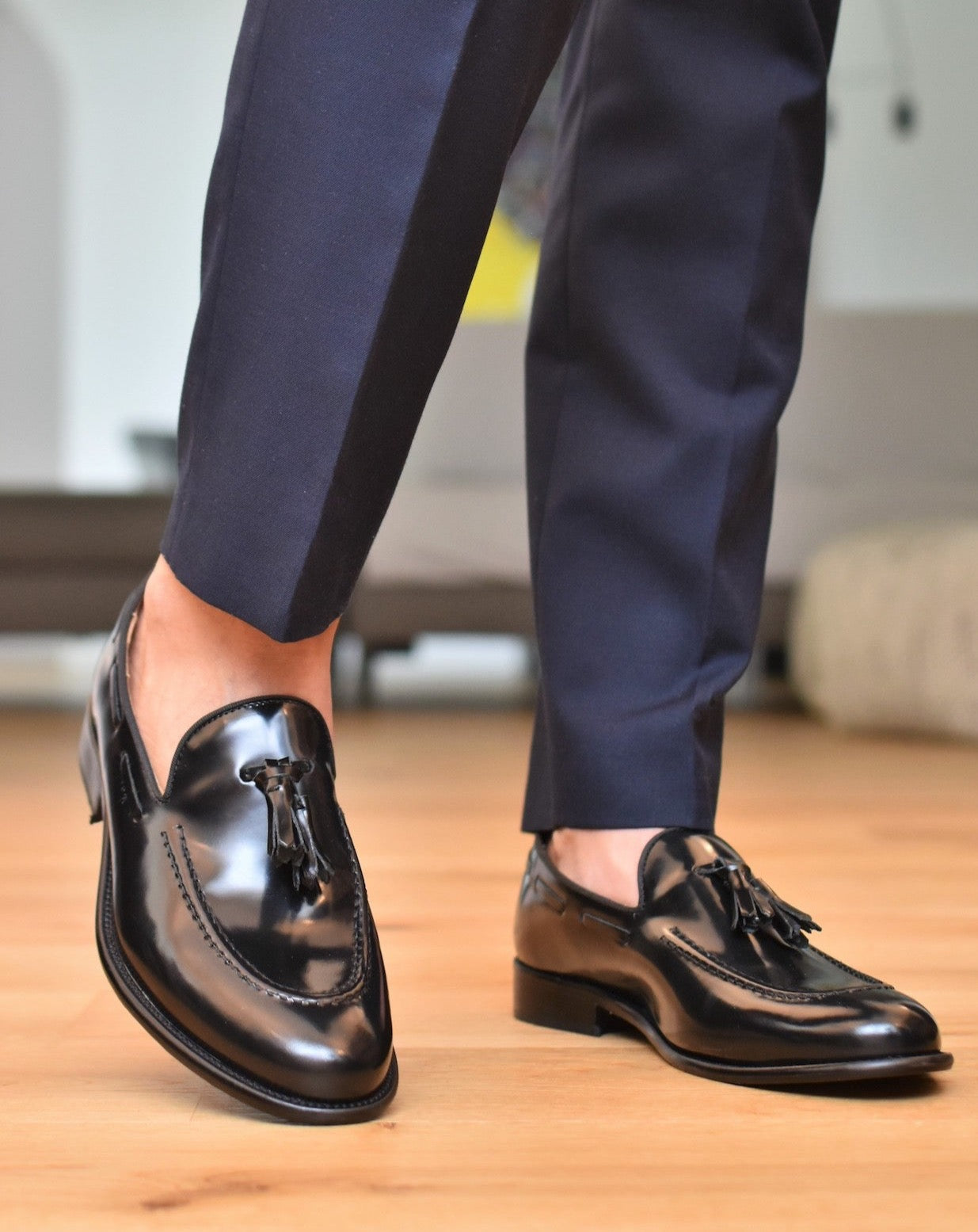 SAVELLETRI - Schurende Zwart