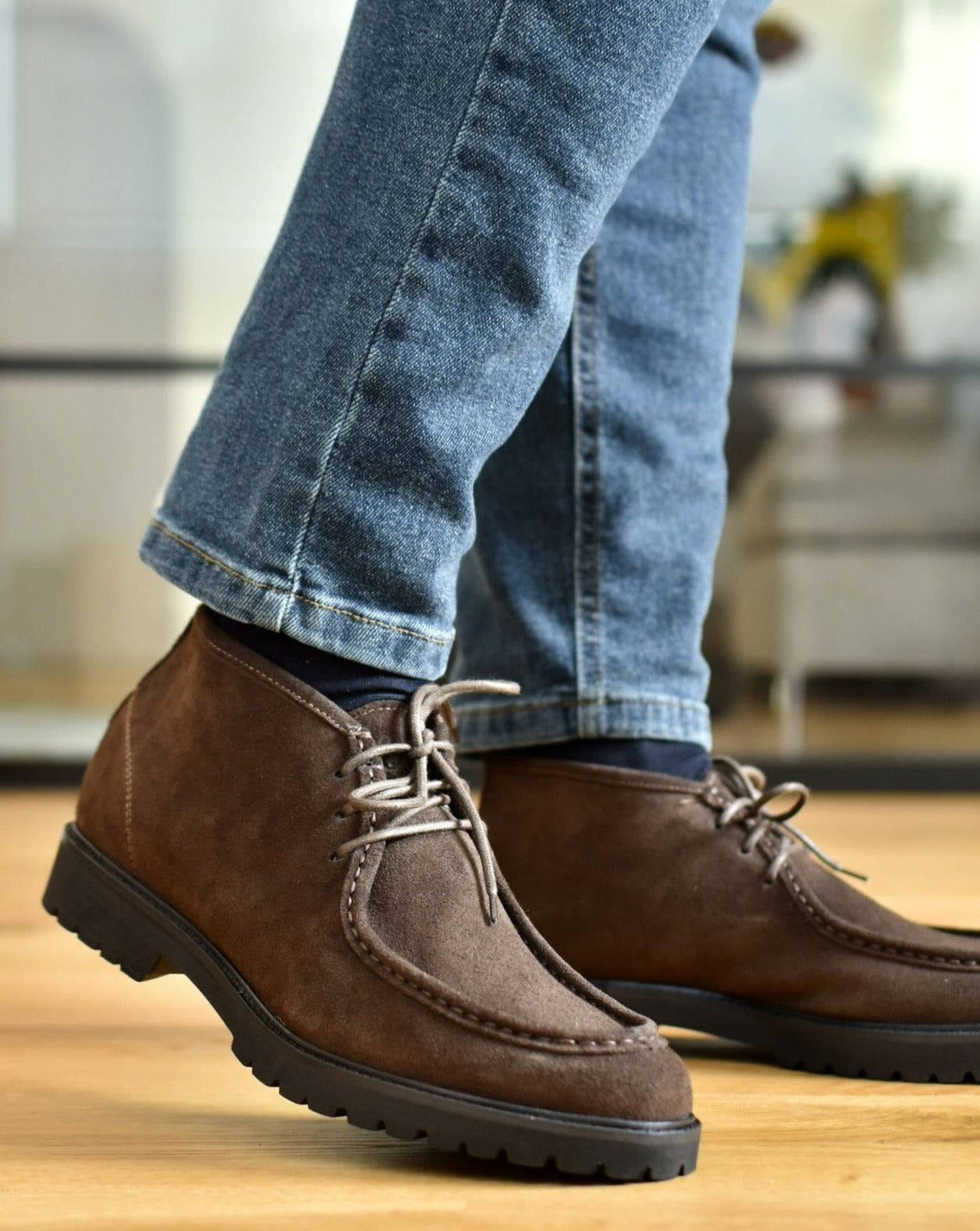 ALBEROBELLO - Brown Suede