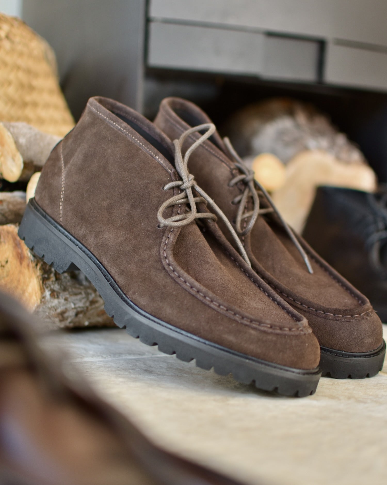 ALBEROBELLO - Brown Suede