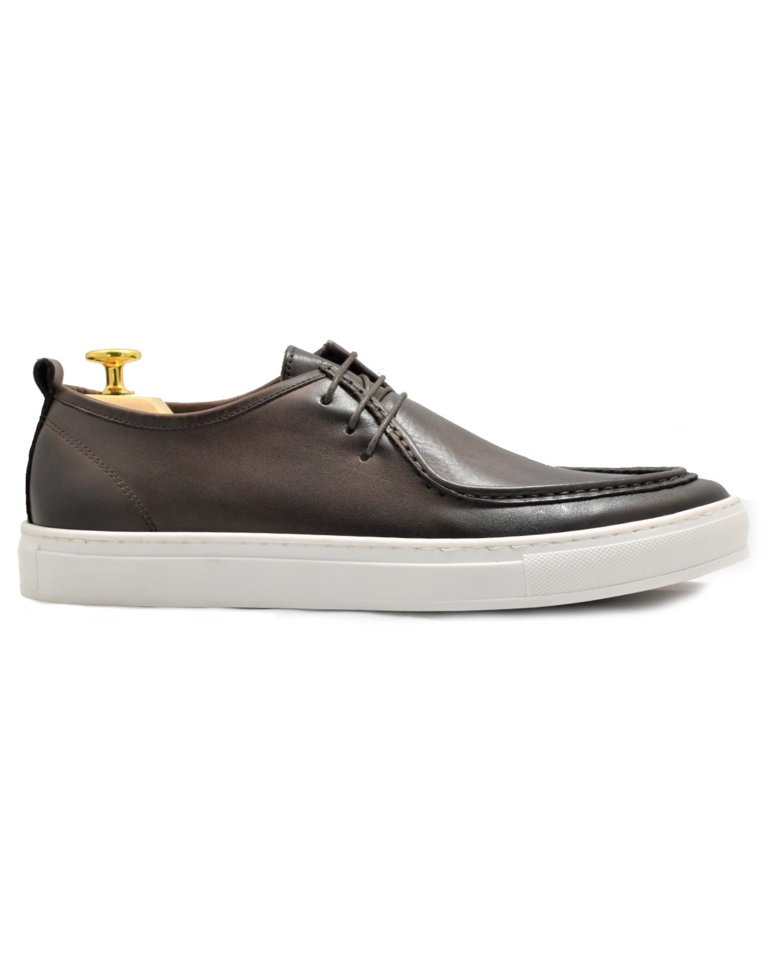 CISTERNINO - Hnedá