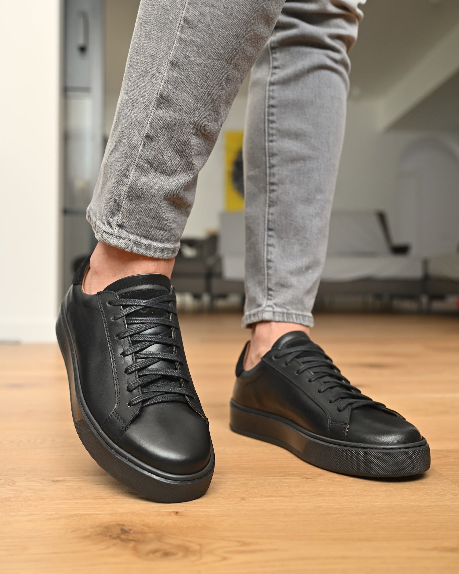 FORTE DEI MARMI - Zwart