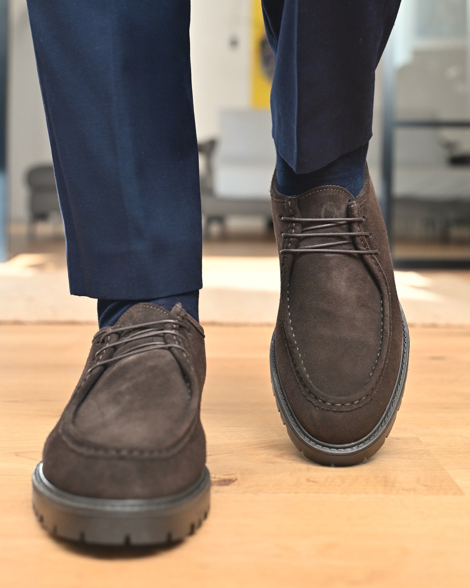 VARAZZE - Brown Suede