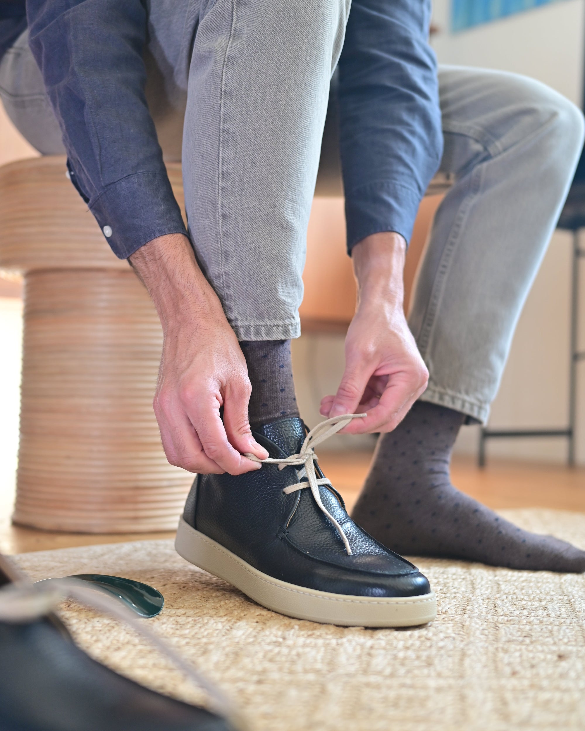 LEUCA - Blue Leather