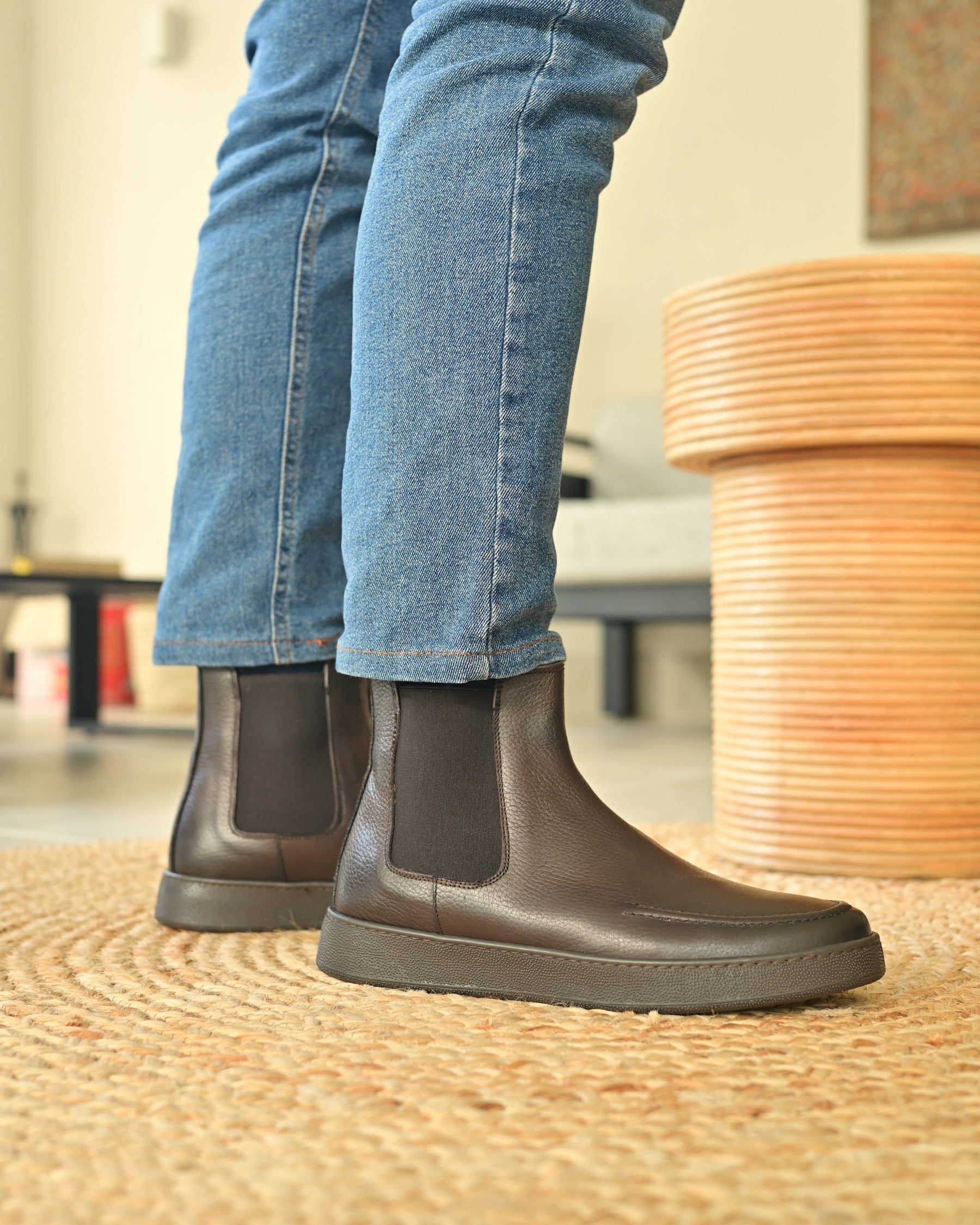 Cortina - Brown Leather