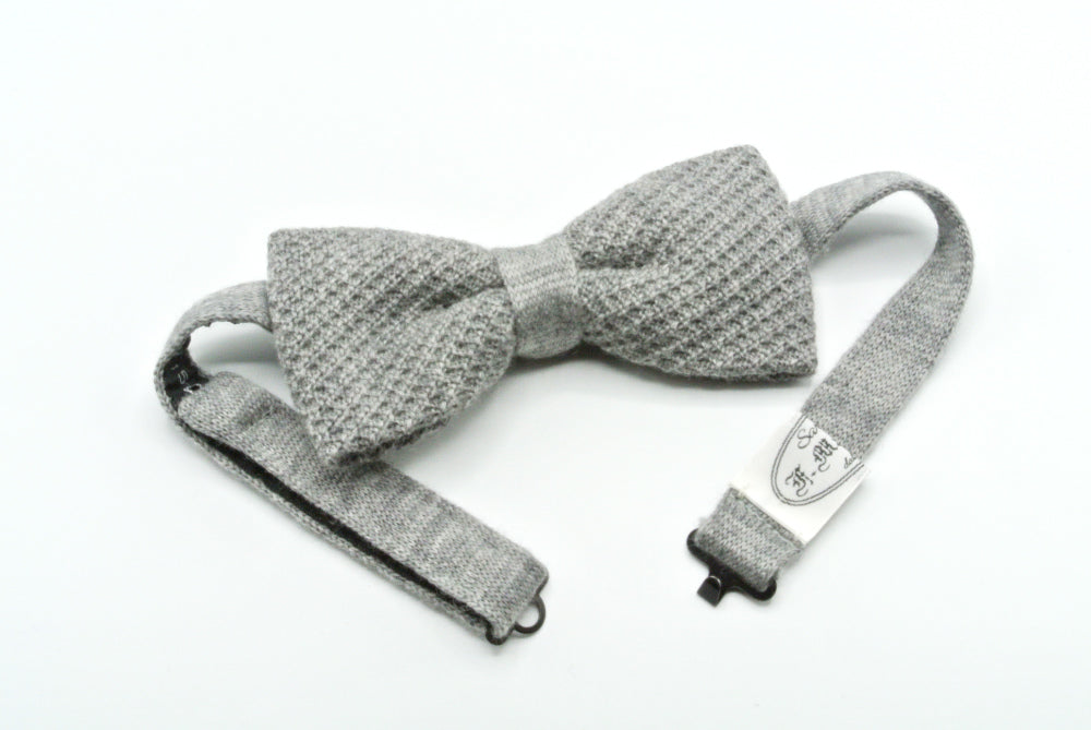 Gray Pure Wool Bow Tie