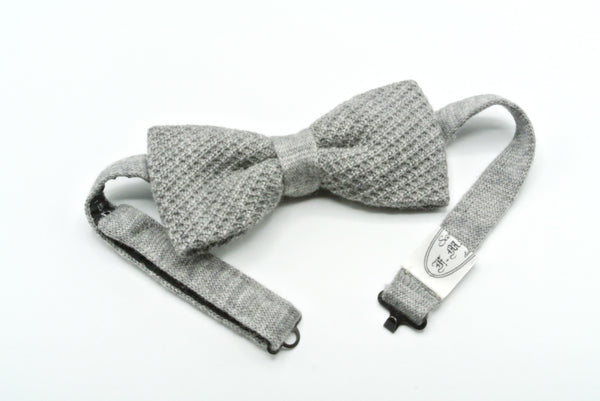 Gray Pure Wool Bow Tie
