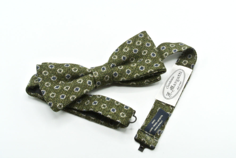 Pure wool green bow tie