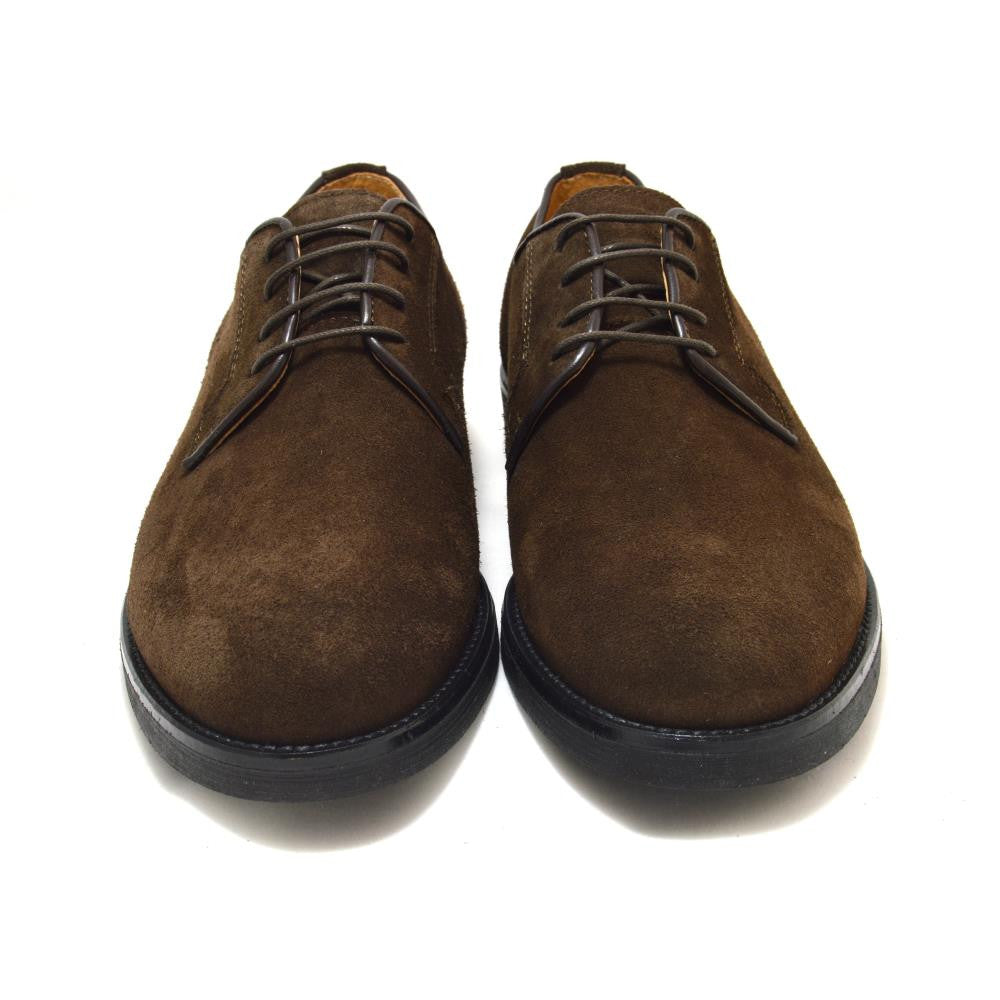 Italy Derby Shoes in brown suede with a black rubber sole, Piacenza