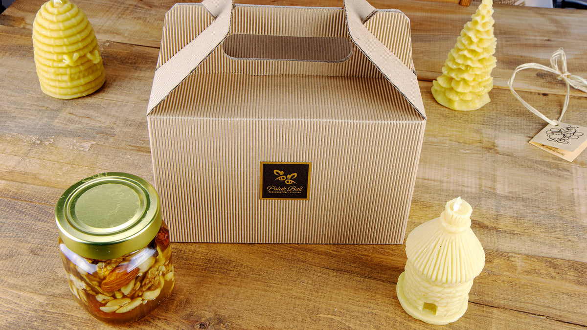 GIFT BOX CHEST