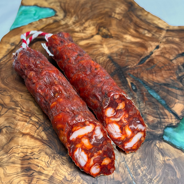 2 Sausages of Salchichón and 2 Sausages of Spicy Chorizo approx 700 g.