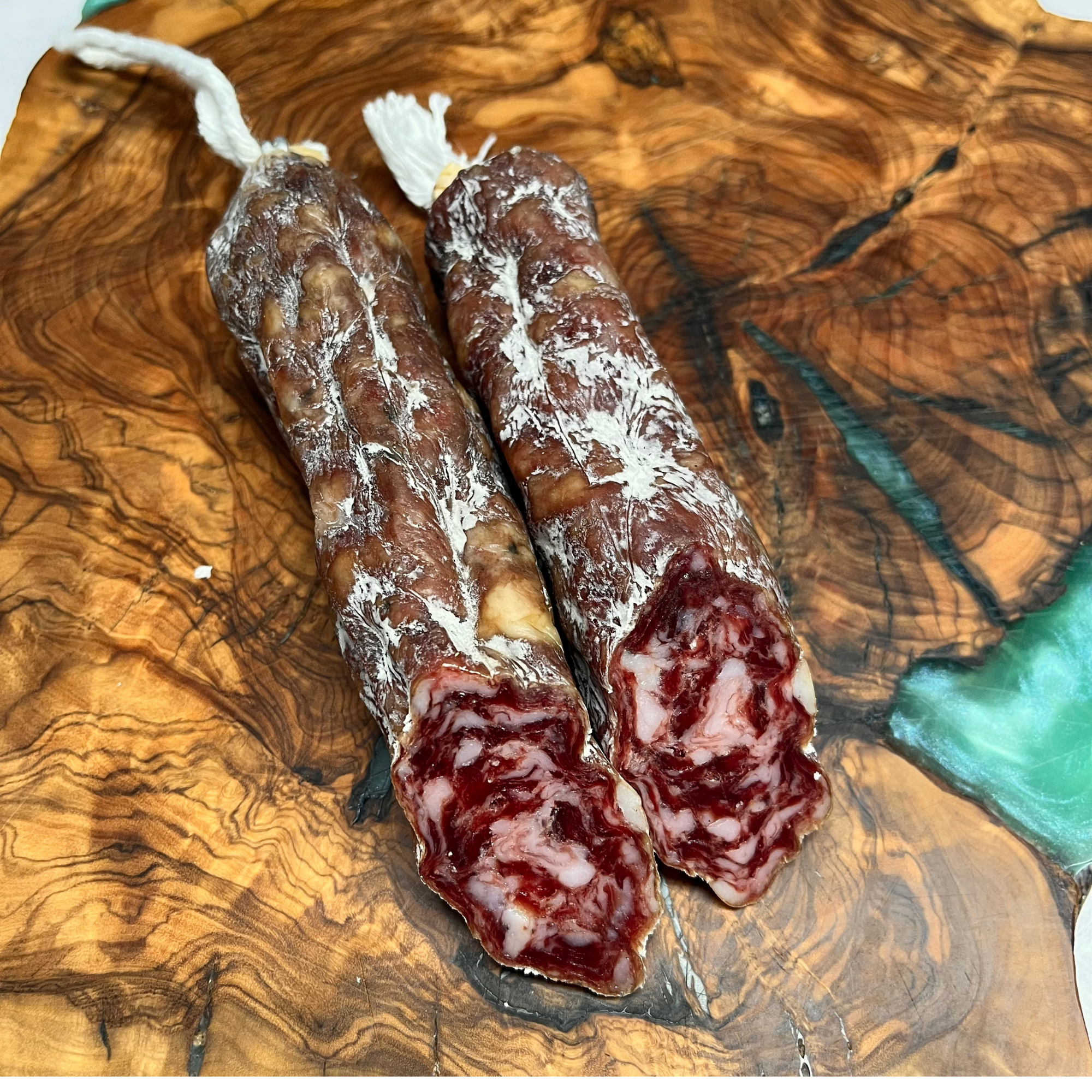 2 Sausages of Salchichón and 2 Sausages of Spicy Chorizo approx 700 g.