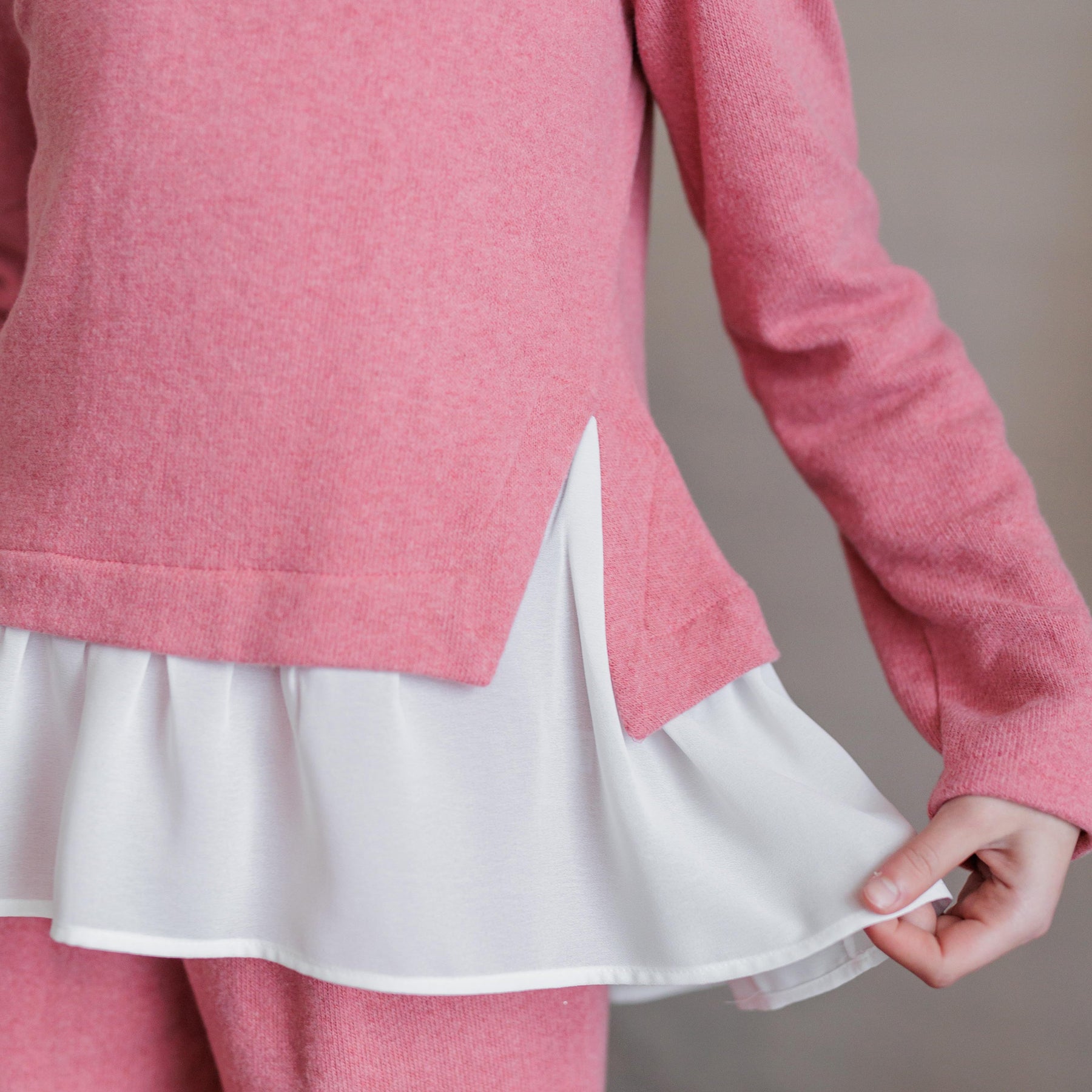 MAGLIA IN CALDO COTONE CON GEORGETTE