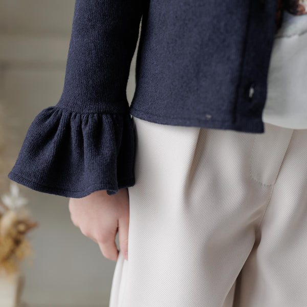 CARDIGAN CON MANICHE A TULIPANO