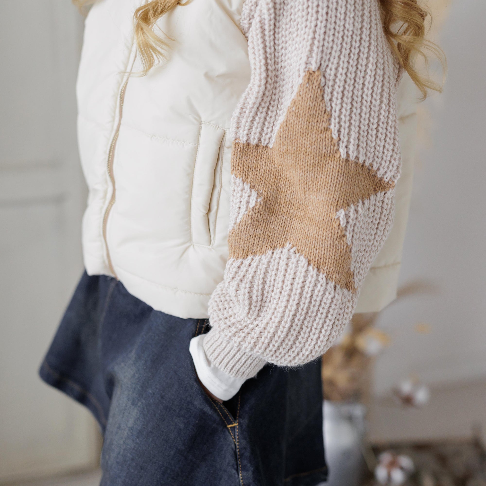 GIACCA IMBOTTITA CON MANICHE TRICOT