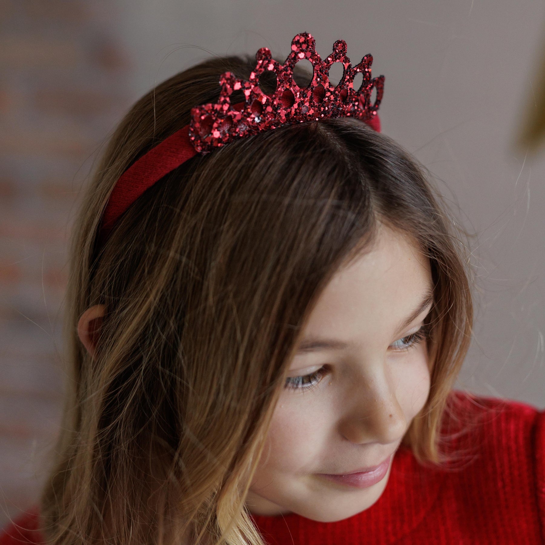 HEADBAND WITH GLITTER CROWN