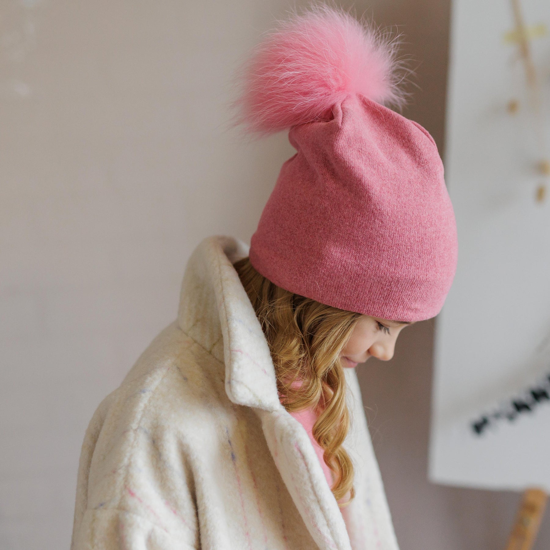CAPPELLO IN CALDO COTONE MAXI POMPON