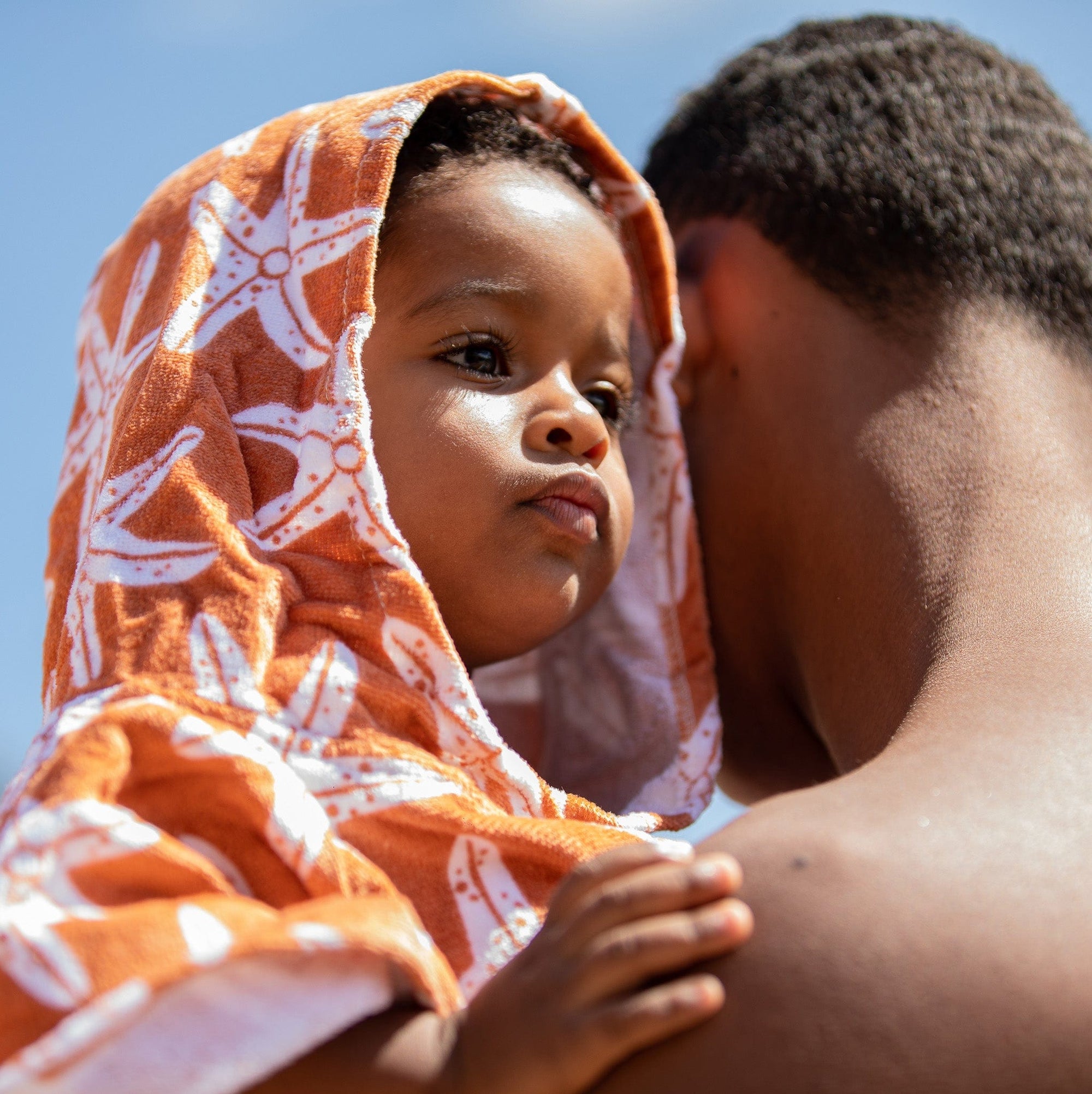 strandponcho-50x50-seastar-swim-essentials-4