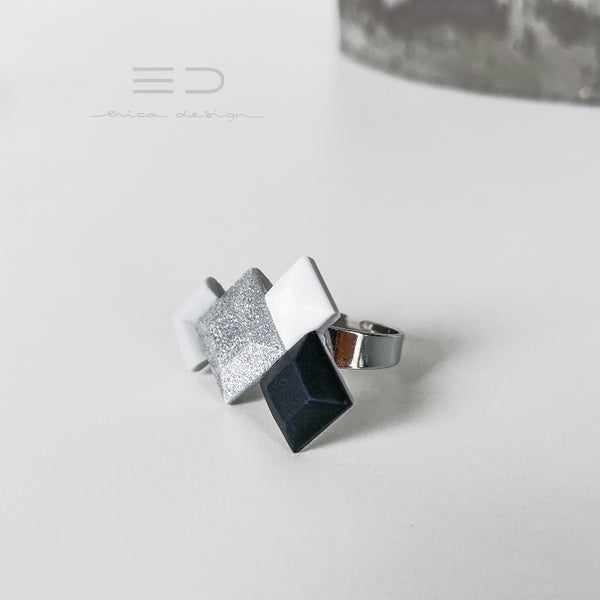 EXPANSION | black gray white silver