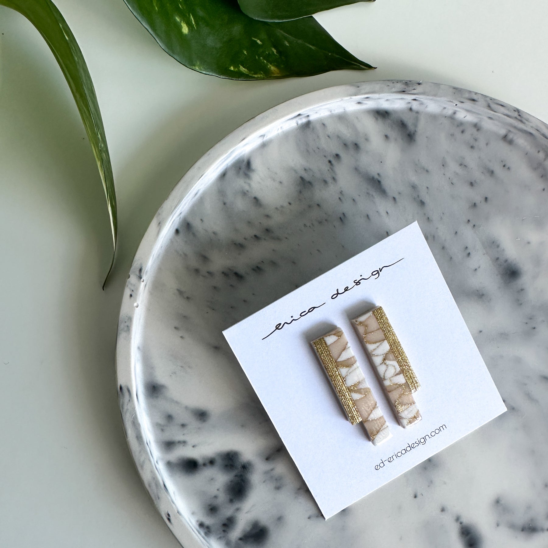 summertime marble | powdery gold | limited