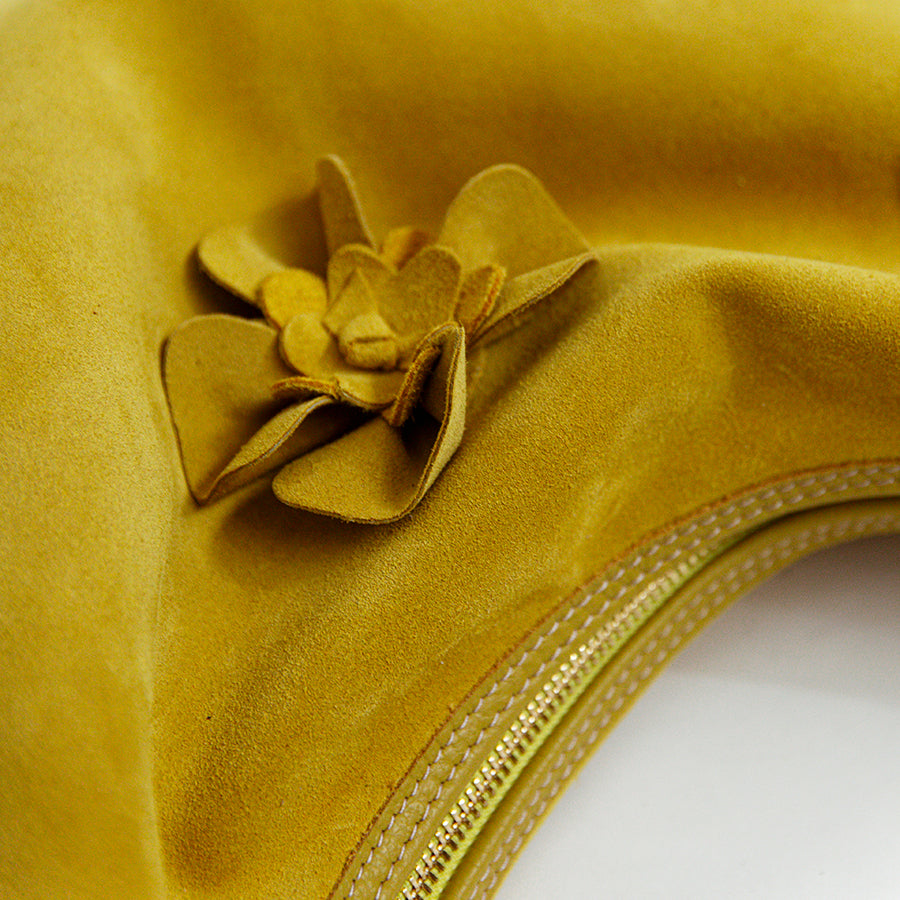 FLOWER - Sacca big con fiori in camoscio limone