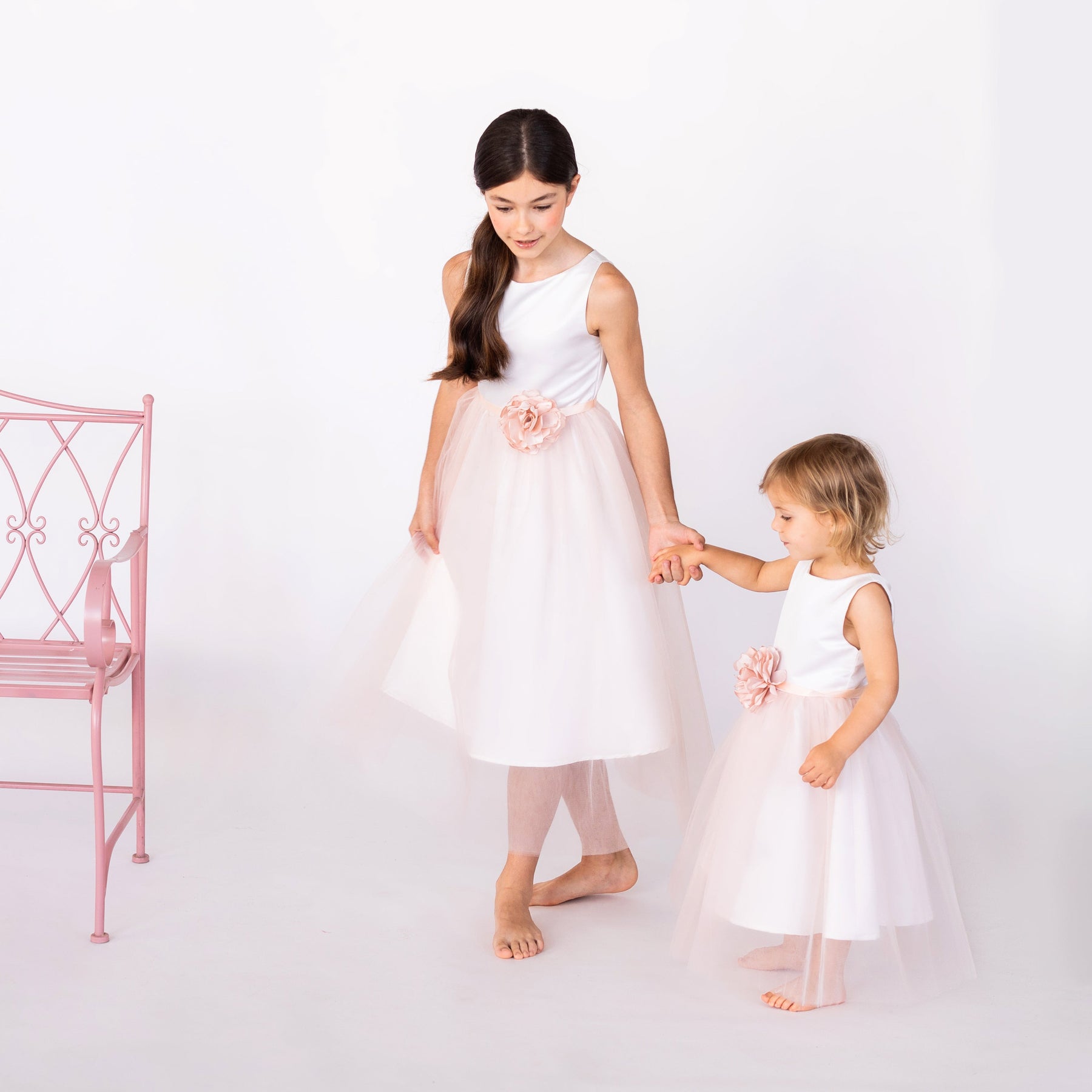 abito in tessuto mikado e gonna tulle rosa