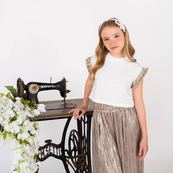 t-shirt cropped con frangia oro