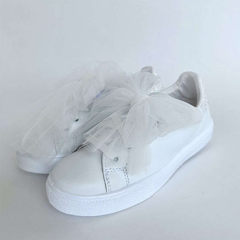 sneakers con maxi fiocco tulle