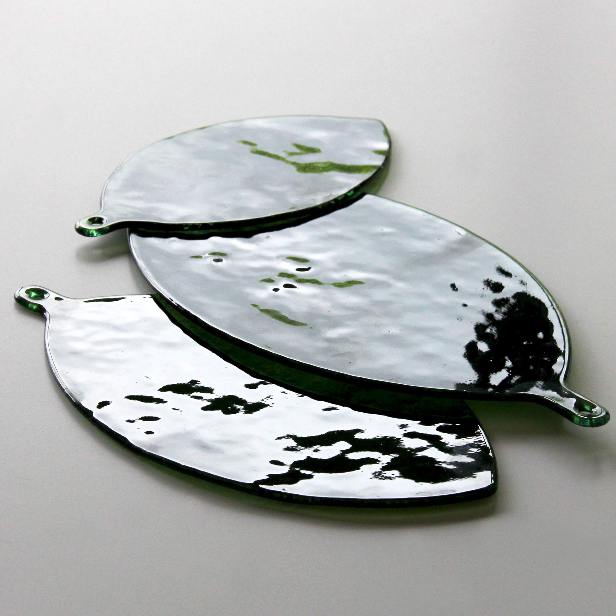 GLASS LEAVES