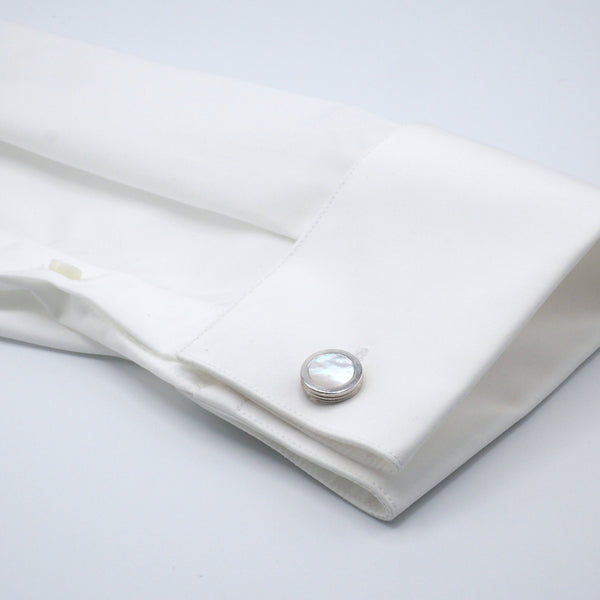 Round mother-of-pearl cufflinks