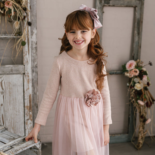 ABITO CON GONNA IN TULLE