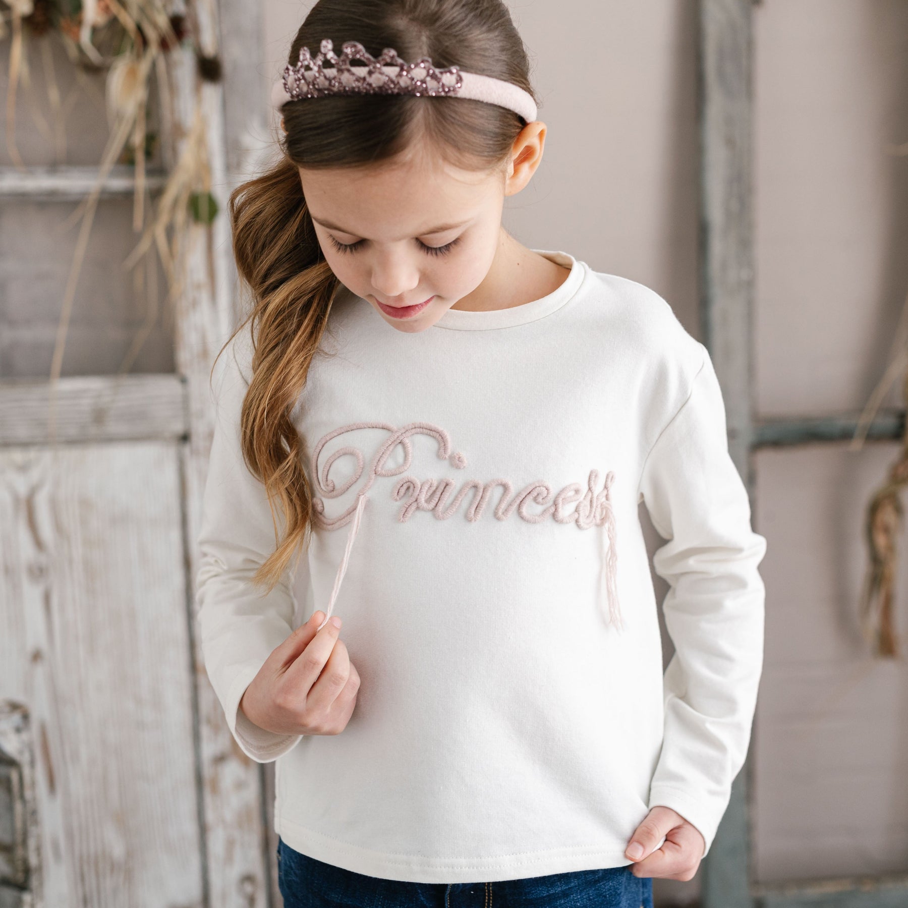 MAGLIA CON RICAMO PRINCESS