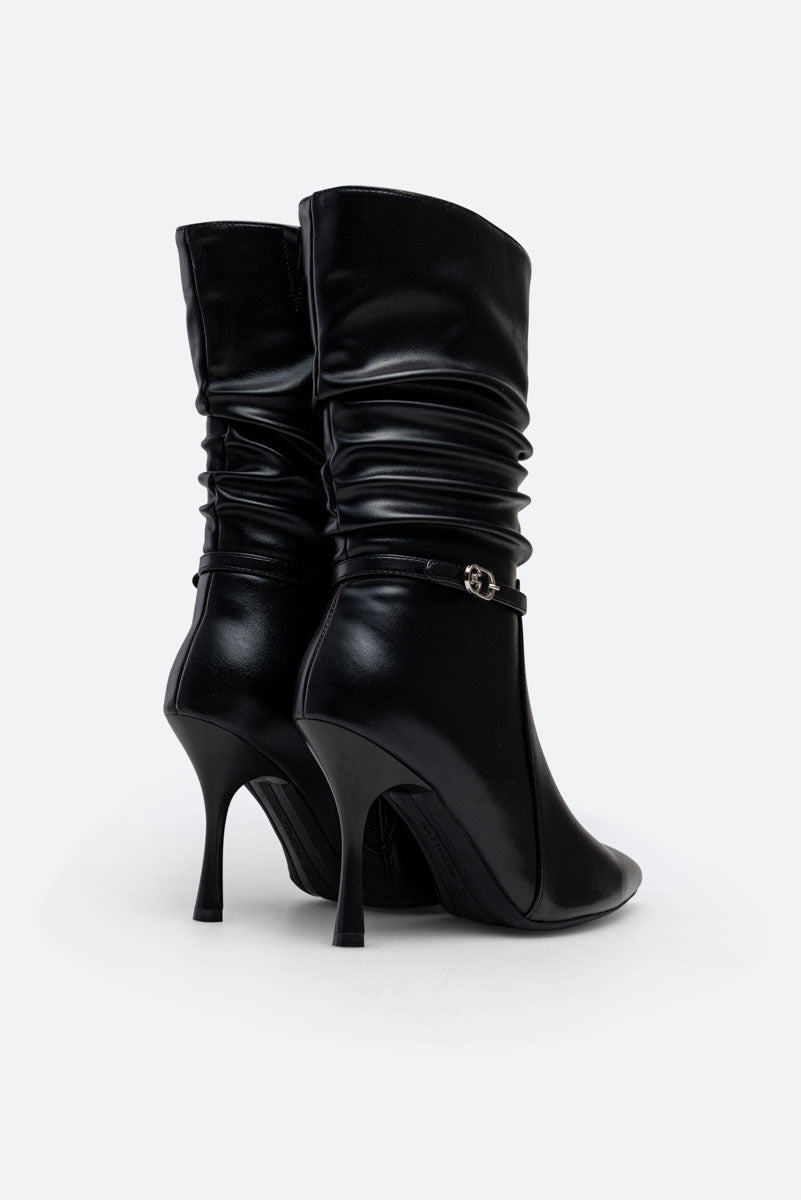 BOTA PRETA NATHALIE