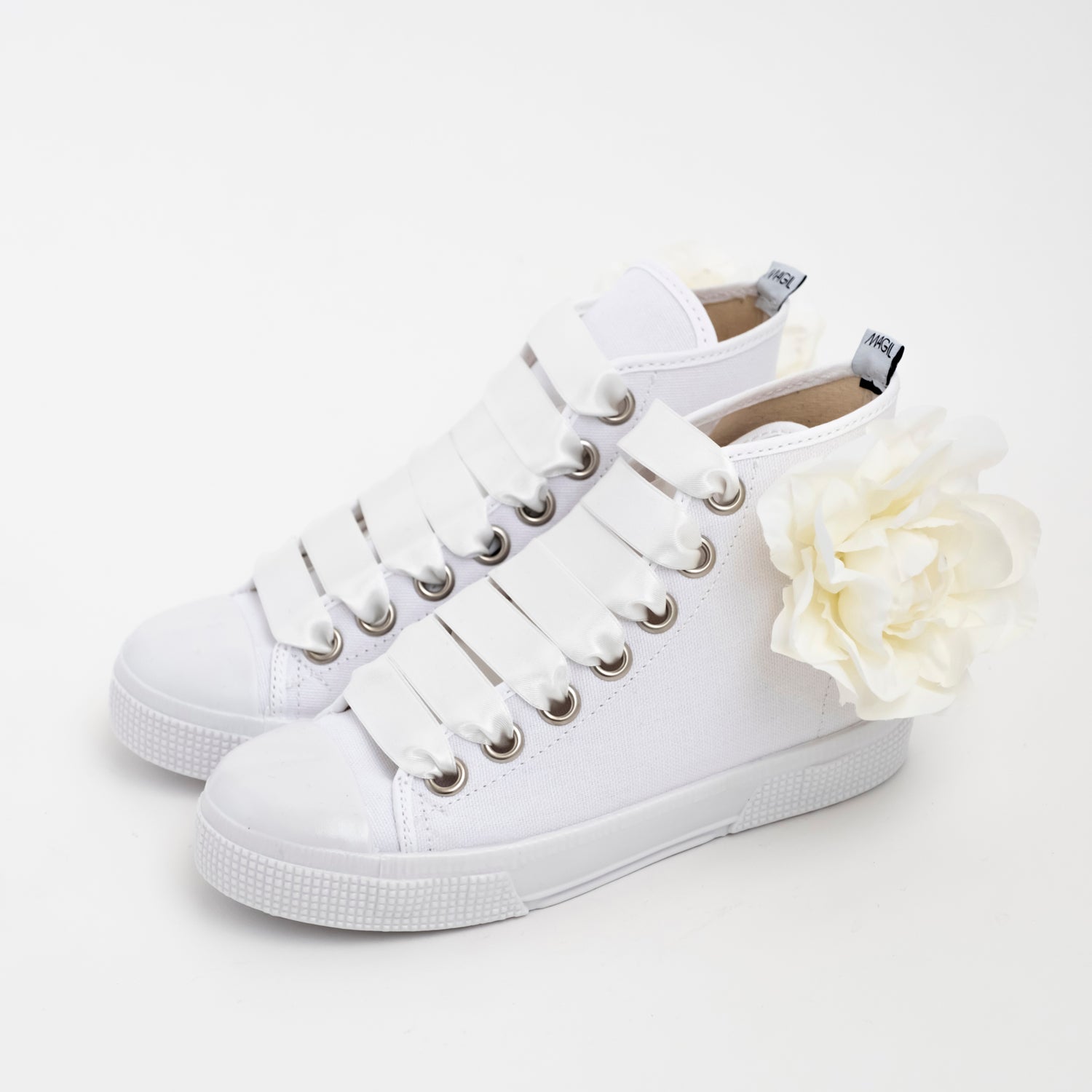 Sneakers in tela con fiore