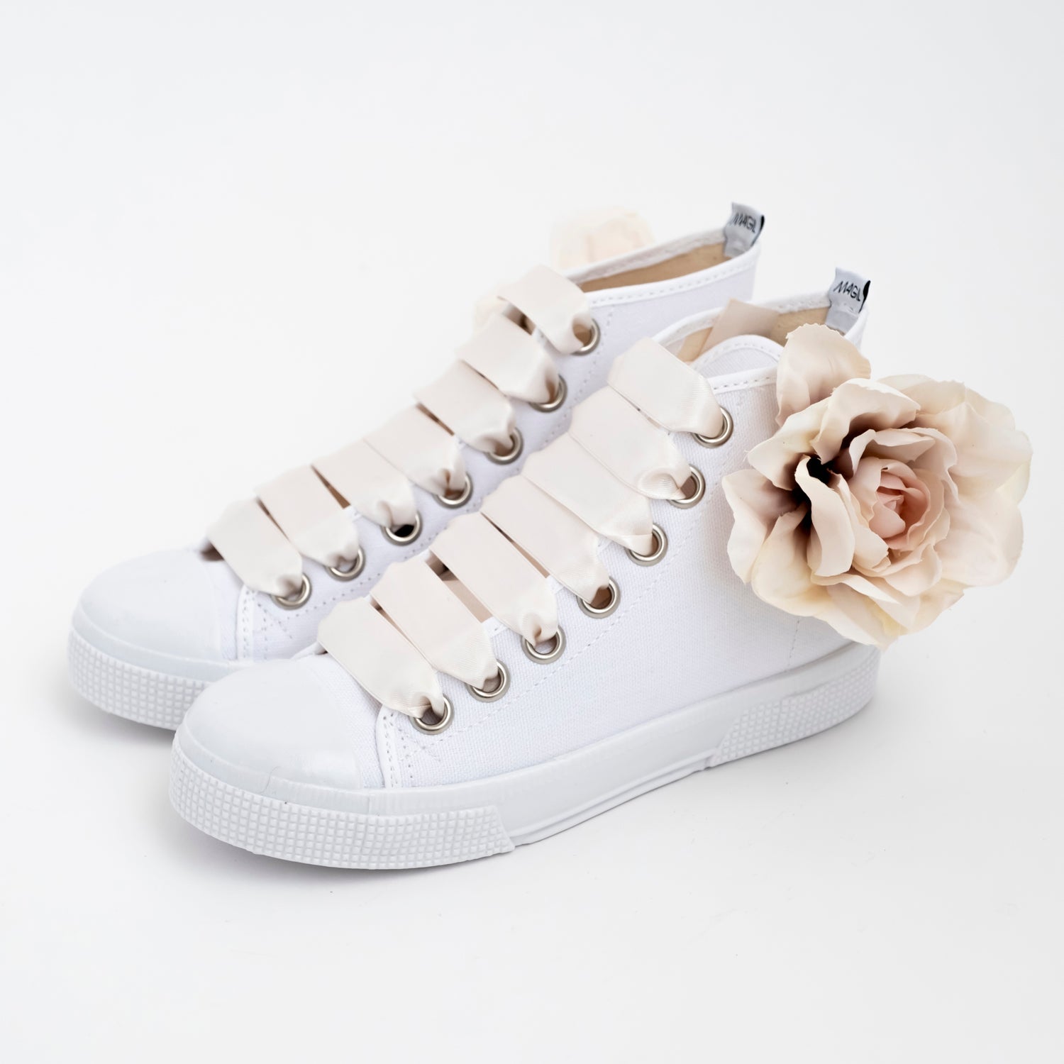Sneakers in tela con fiore