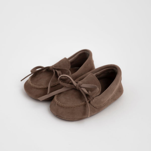 Mocassino culla scamosciato