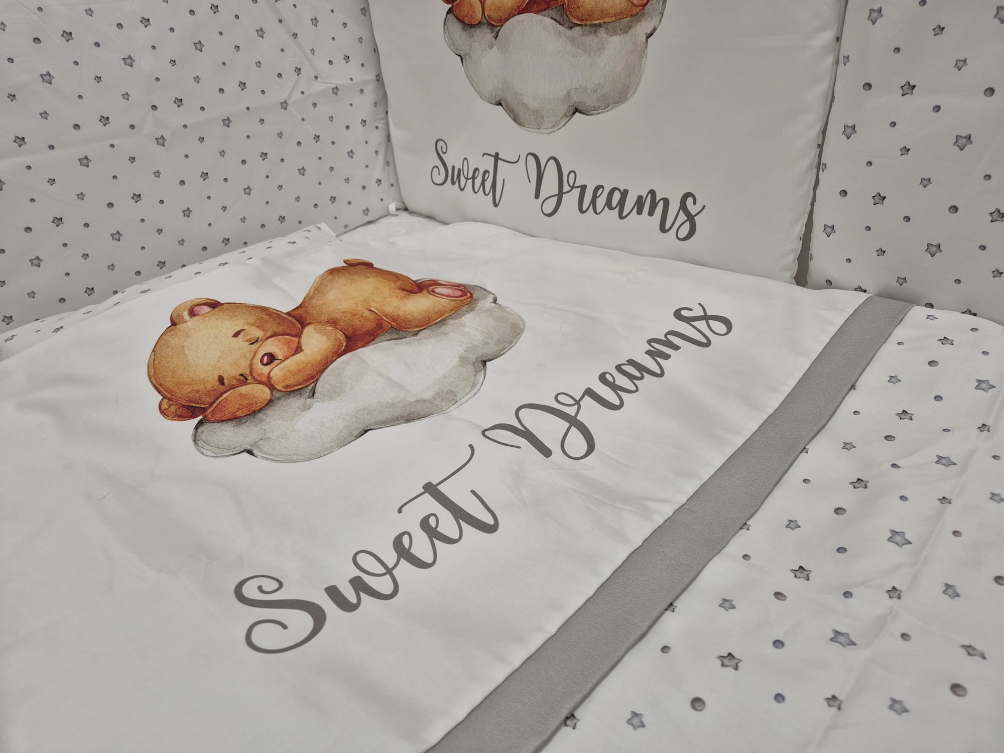 Premium exclusive bedding - 6-piece - Sleepy little bear