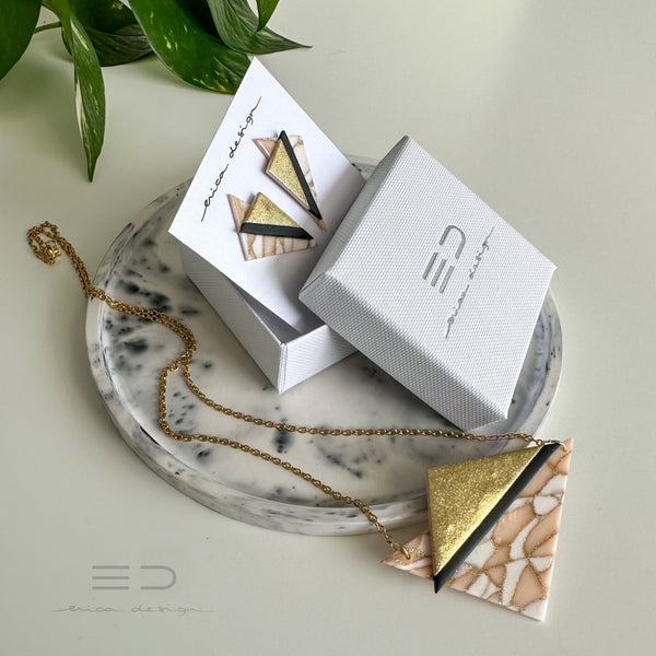 Asymmetric . LIMITED EDITION | powder gold black