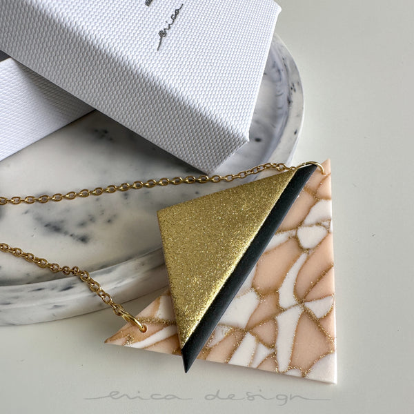 Asymmetric . LIMITED EDITION | powder gold black