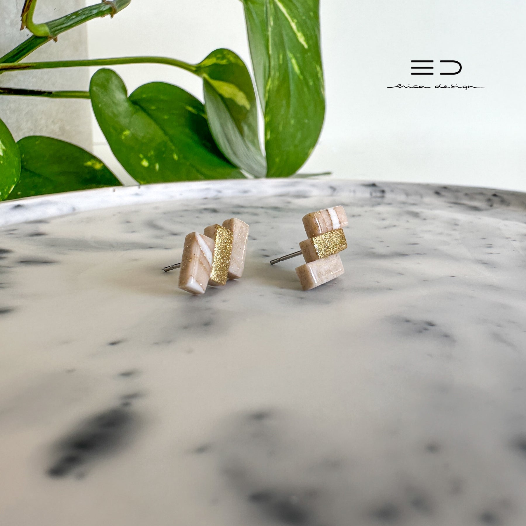 summertime marble | powdery gold | limited
