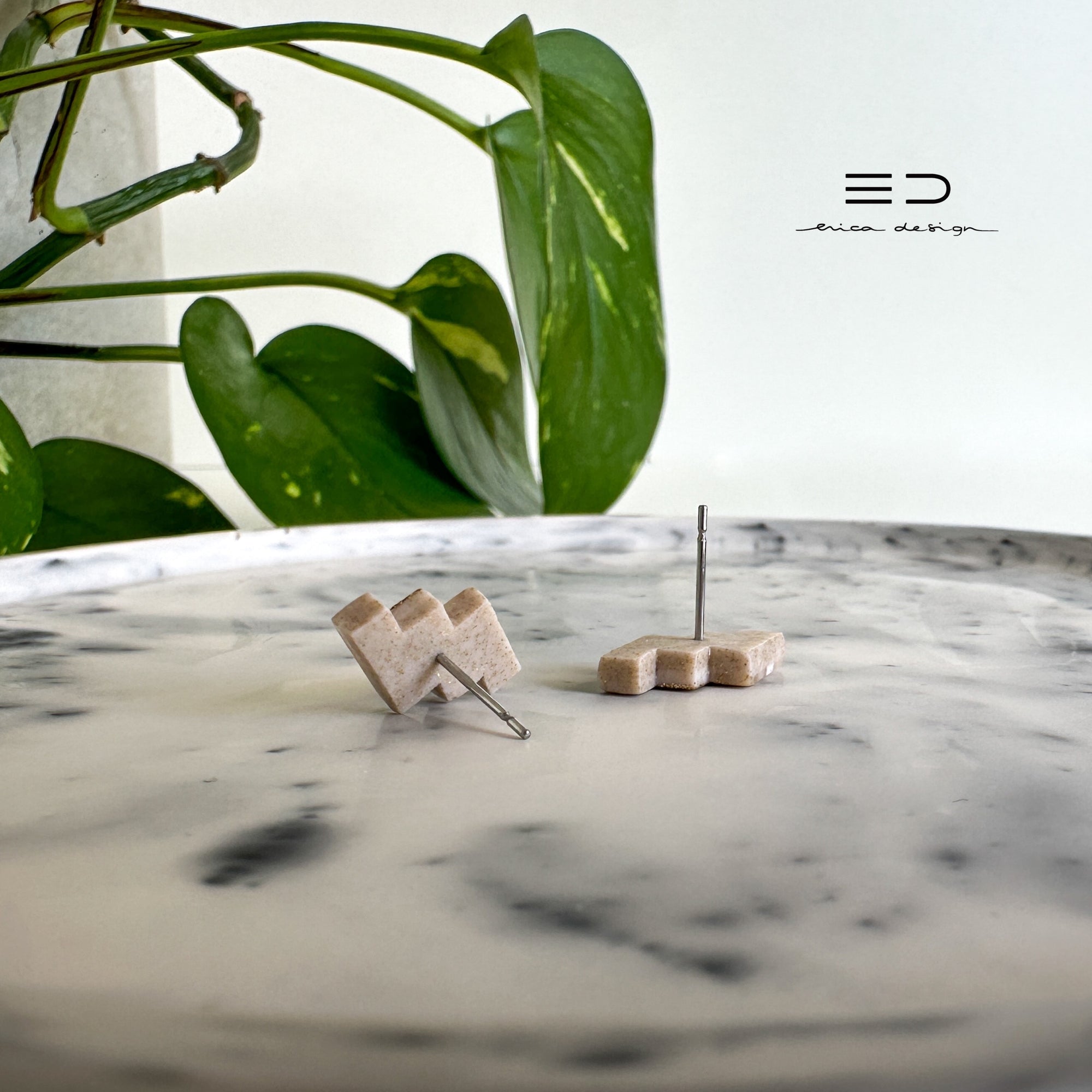 summertime marble | powdery gold | limited