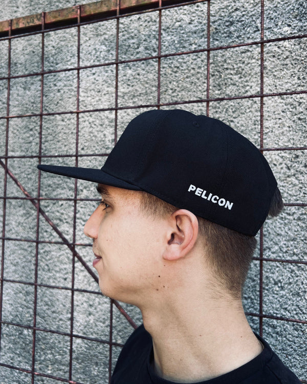 Snapback cap Pelicon with mascot for the 10th anniversary – unisex