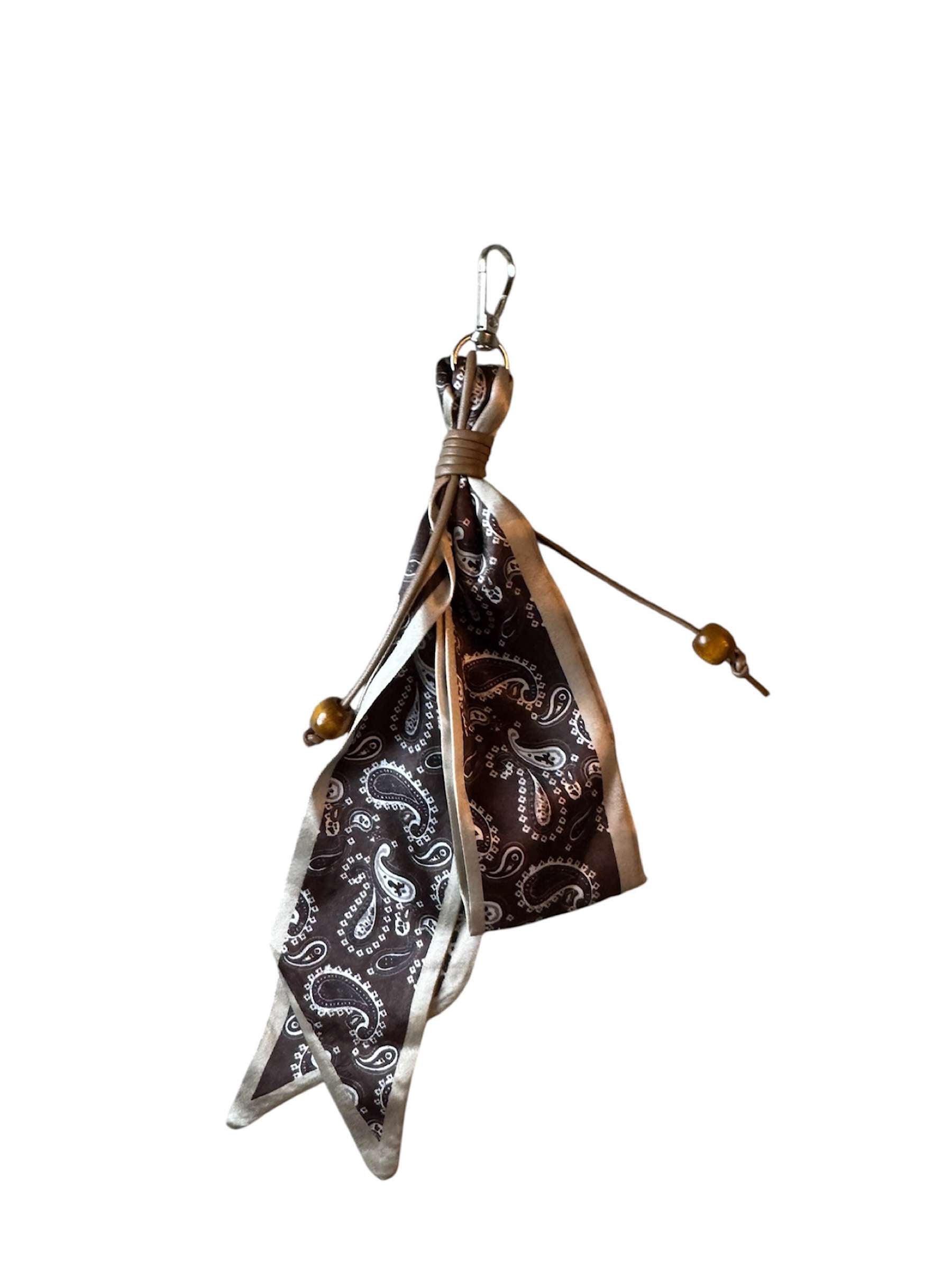 Hazelnut Scarf Charm