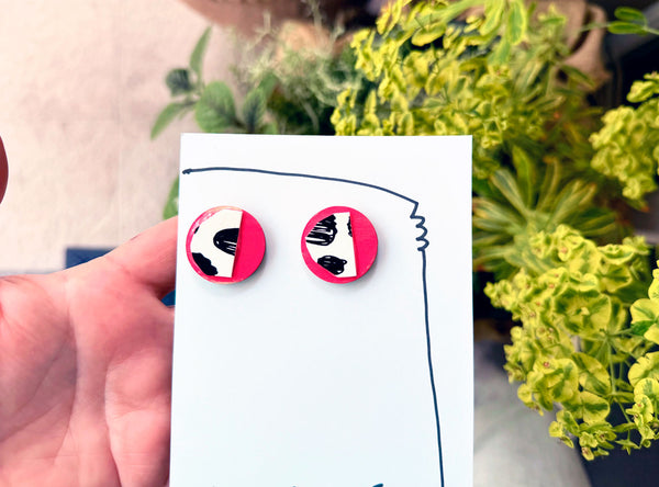 Dot earrings
