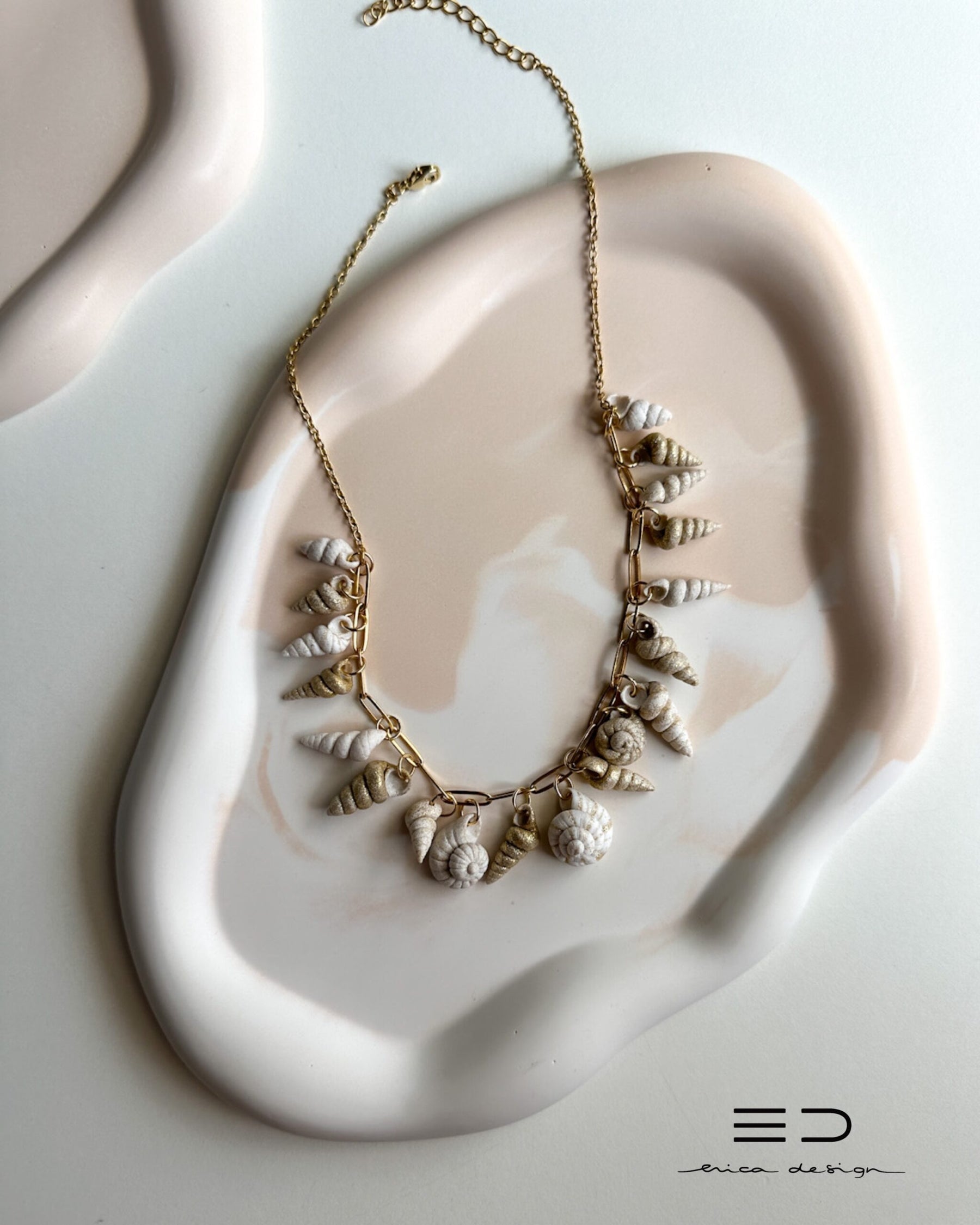 decorative tray (o)val | WHITE BEIGE