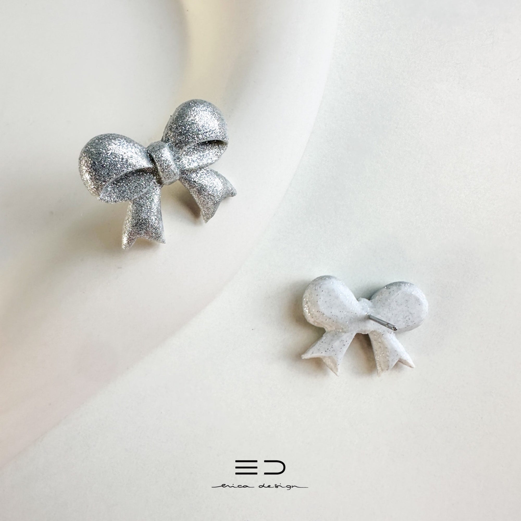 bow | silver