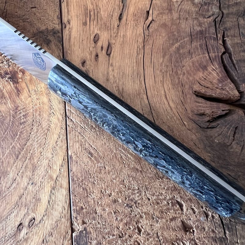 IRATY-couteau-basque-de-table-carbone-composite