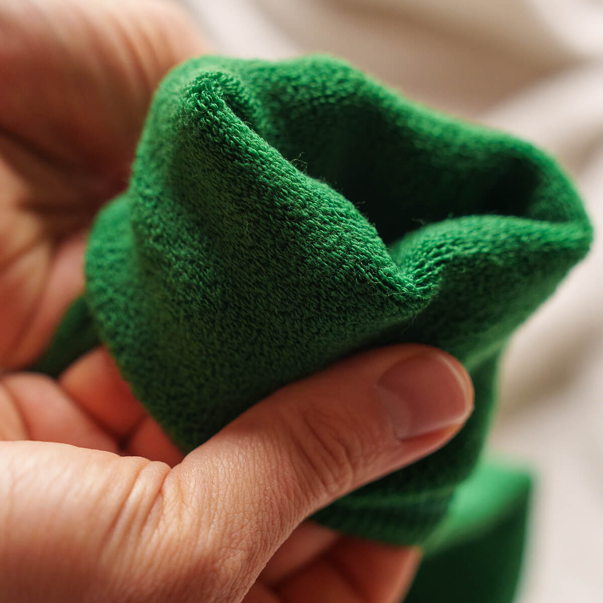 Polar Wool – Short Outdoor Socks in Merino Wool with Thermal Cushion