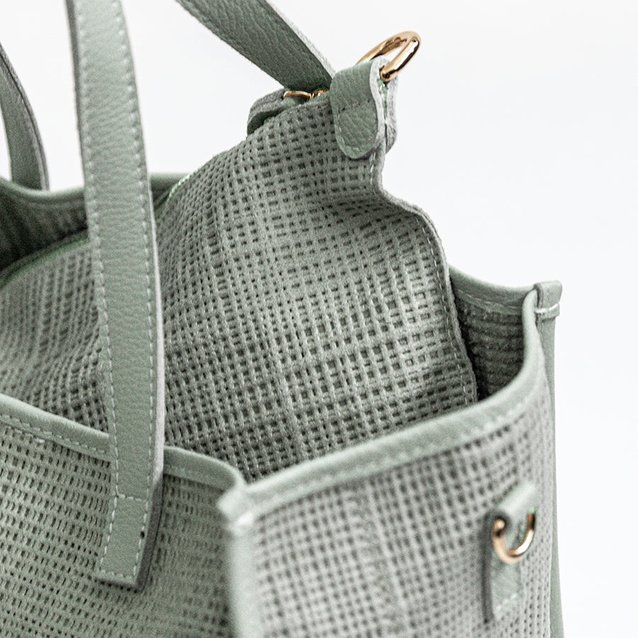 JAMAICA BIG - Shopping in pelle laserata menta